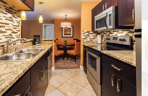 Las Vegas Condo | Condo Complex Between F1 Race Turns 4, 5G and 6!