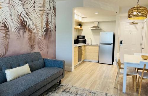 Florida Central Atlantic Coast Apartment | Condo near Epic & Universal,free parking & Netflix