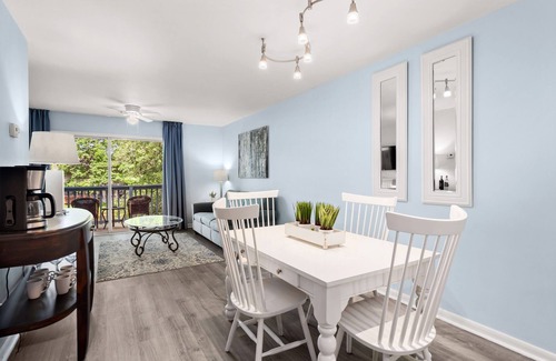 North Charleston Condo | Condo overlooking Pond