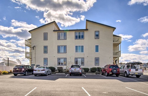 Brigantine Apartment | Condo w/Bay Views ~ 5 Mi to Atlantic City!