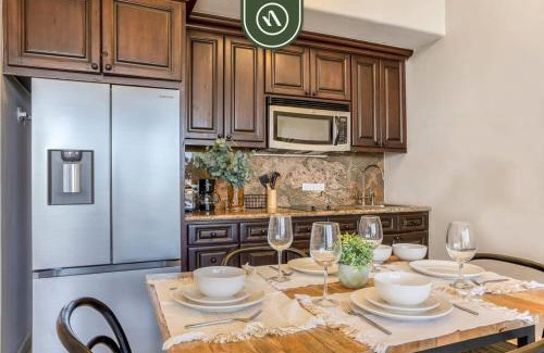 Cabo Bello Apartment | Condo with Amazing View to the Sea of Cortez - King Bed
