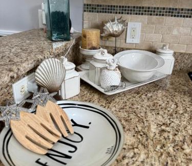 Jacksonville Beach House | Condo within steps of South Jacksonville Beach