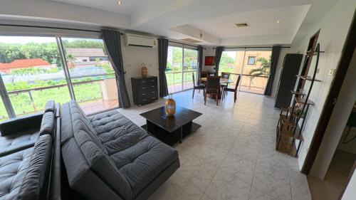 Rawai Apartment | Condominium Rawai D1 - near convenience beach, market, gym