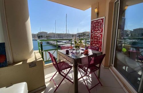 Frejus Port Apartment | Confortable appt 2 pièces avec grande terrasse, clim, garage, proche mer et commerces - FR-1-226A-165