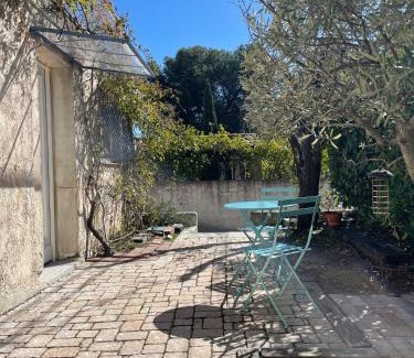 Bouc-Bel-Air Apartment | Confortable studio au calme avec accès piscine et parking