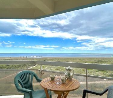 Le Barcares Apartment | Confortable T2 + Cabine face à la mer 4BALM39