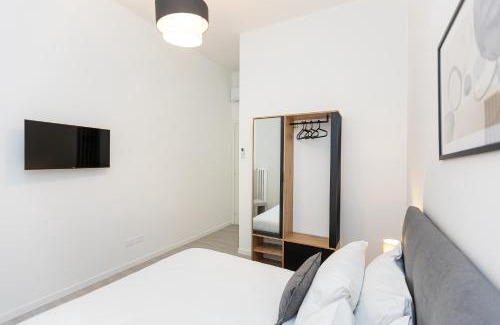 Quartiere XVII Trieste Apartment | Constance Terrace Apartment by Rental in Rome