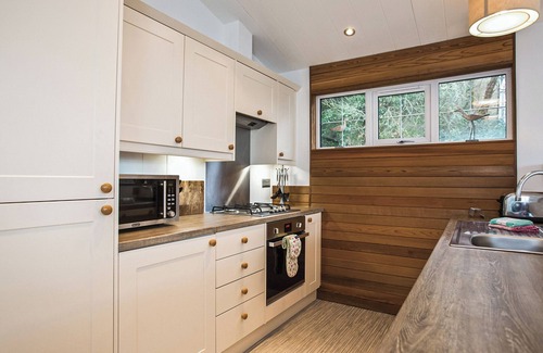 Mullion Ski Chalet | Constantine Premier Lodge