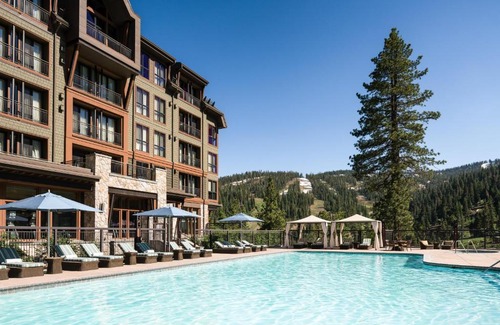 Truckee Hotel | Constellation Residences #4204 at The Ritz Carlton