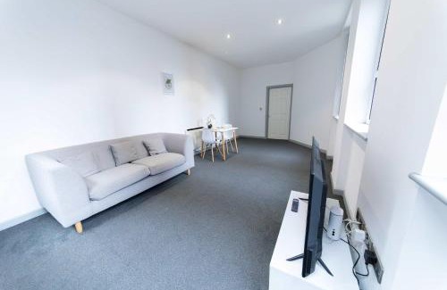 Blackburn Apartment | Contemporary 1 Bed Apartment in Blackburn Centre