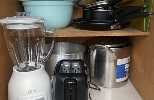 Eagle Pass Apartment | Contemporary 2-Bedroom Rental Unit