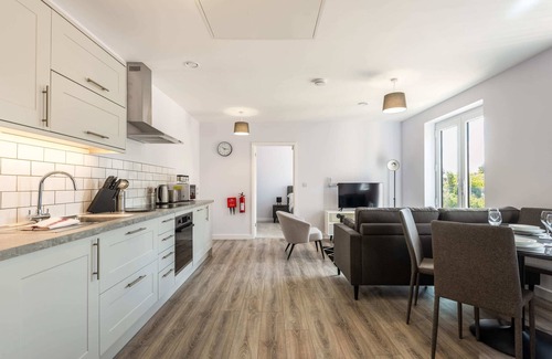Heworth Apartment | Contemporary 2 Bedroom Home in York