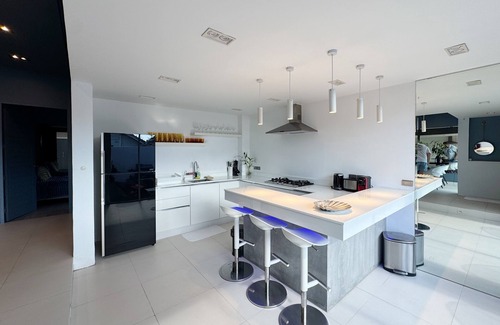 Sa Khu House | Contemporary 3bd Safari Pool Villa Near Nai Yang Beach