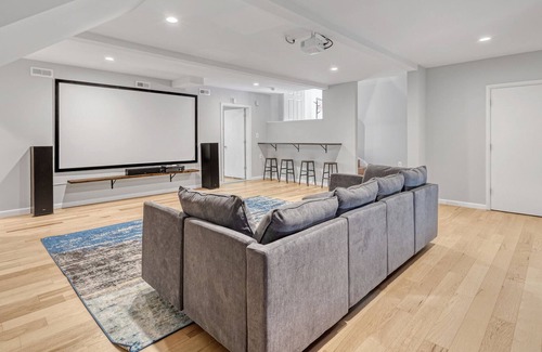 Haymarket House | Contemporary Architectural Gem: Modern Retreat