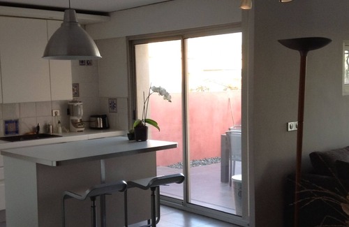 Sud Hotel | contemporary house in a quiet area with swimming pool, in the center of Aix en Pce