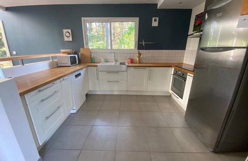 Carnac House | Contemporary house and its landscaped garden in Carnac