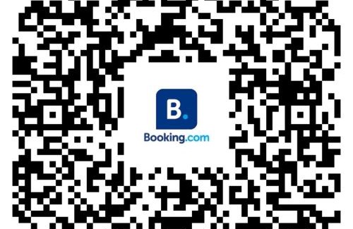 Kensington House | Contemporary Luxury 4 bedroom House near Downtown