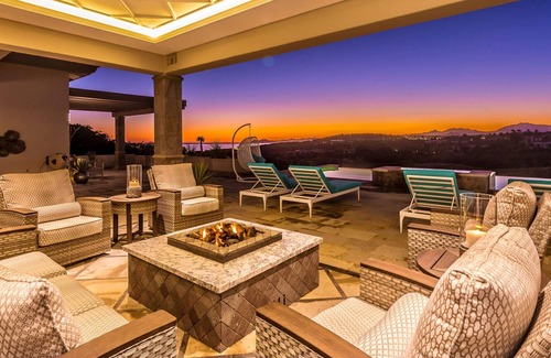 Buzzards Villa | Contemporary 4BR Luxury Villa with Private Beach Club.