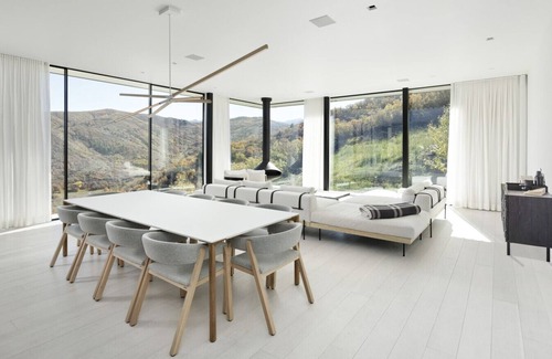 Brush Creek Village House | Contemporary Snowmass retreat with incredible outdoor Spa & panoramic views!