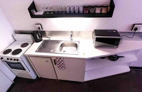 Downtown Johannesburg Apartment | Contemporary studio in the heart of Mabonengn