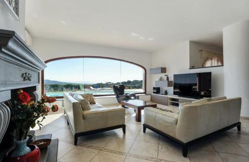 Castellaccio Villa | Contemporary Villa in Castellaccio with Private Pool