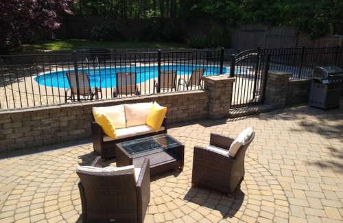 Malta House | Contemporary, Warm & Cozy mins to Saratoga