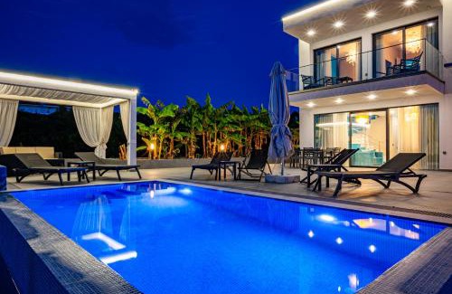 Haniotis Villa | Continent Villas