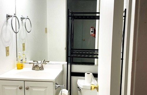 Clovis Condo | Convenient, centrally located townhouse