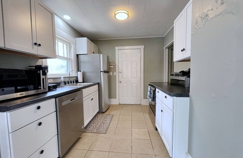 Topeka House | Conveniently Located Modern Bungalow