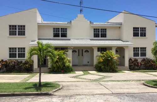 Gibbs Bay Apartment | Convent View