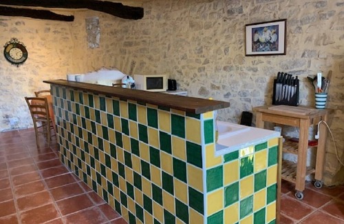 Saint-Jean-de-Crieulon House | Conviviality and relaxation in the heart of the Mediterranean vineyards Gîte Grenache