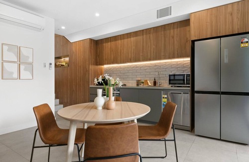 Coogee Apartment | Coogee Beachside Hideaway #3