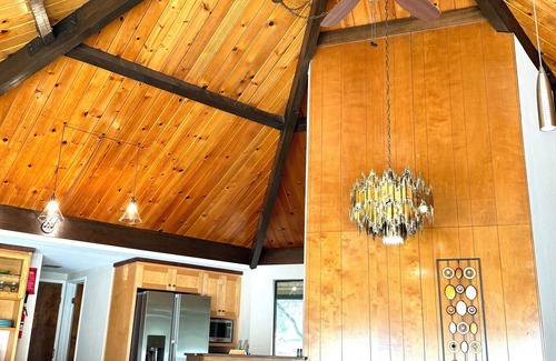 Auburn House | Cool off and Relax at the Little River Hideaway! Reserve your spot now!