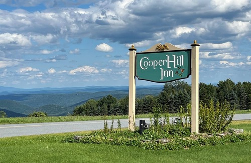 West Dover House | Cooper Hill Inn