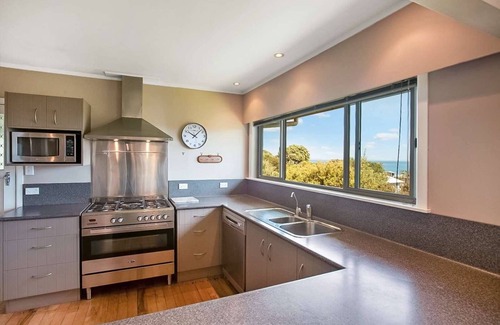 Coopers Beach House | Coopers Beach Family Getaway