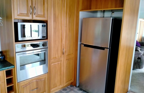 Coopers Beach House | Coopers Beach house with stunning views over Doubtless Bay