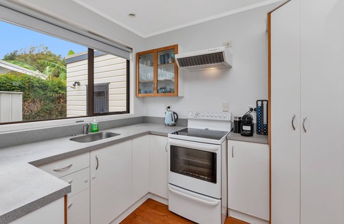 Coopers Beach House | Coopers Sands - Coopers Beach Holiday Home