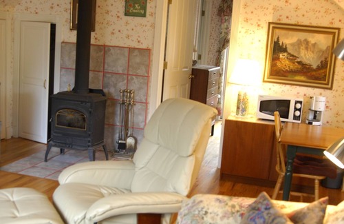 Ferndale Cottage | Copenhagen Suite voted the best place to relax and enjoy the redwoods & Ferndale