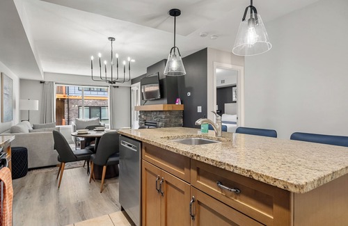 Copperstone Resort Condo | Copperstone 2BR in the Canadian Rockies - Dog-Friendly, Shared Hot Tub