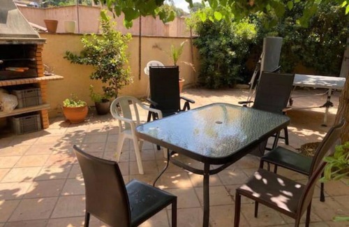 Sant Cugat del Valles Apartment | COQUETO APTO. IN LA FLORESTA, only 12 kms. from Barcelona city, 2 people.