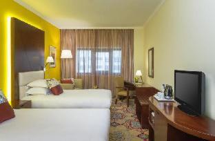 Al Muraqqabat Hotel | Coral Dubai Deira Hotel