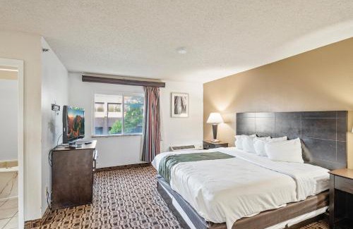 Wichita Hotel | Coratel Suites