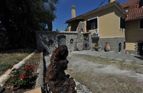 Kato Korakiana Villa | Corfu Green Paradise