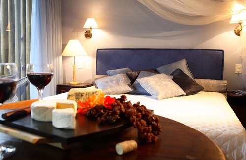 Canto da Lagoa House | Corner corner suites