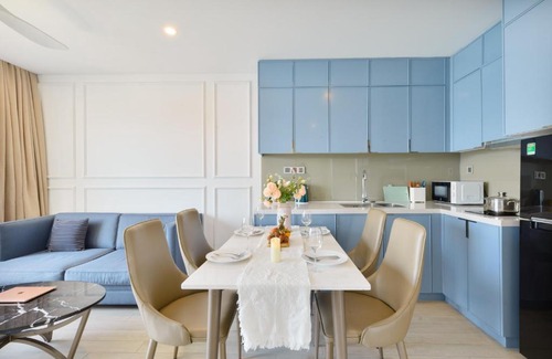 Son Tra Apartment | Corner Suite 2BDR high floor with Panoramic View - Golden Pool