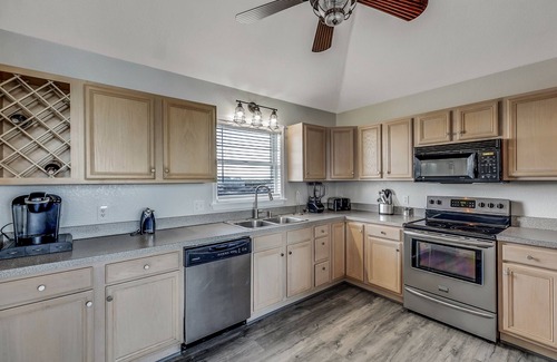 Corolla House | Corolla 4x4 house: Ocean views, Pool, Remodeled Master Bathroom, Wild Horses