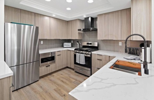 Coronado Cays Villa | Coronado On The Strand, Bay or Beach