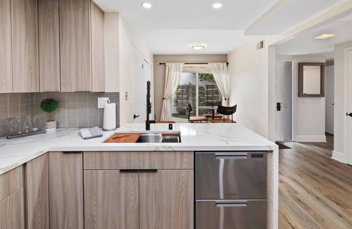 Coronado Cays Villa | Coronado On The Strand, Bay or Beach