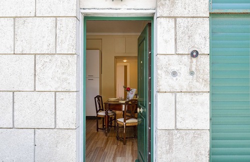 Albaro Apartment | Corso Italia Deluxe Apartment by Wonderful Italy