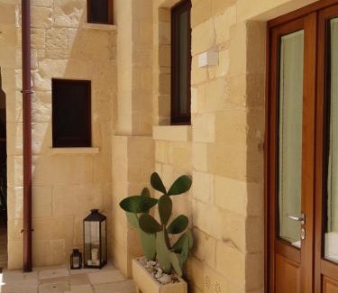 Martano House | Corte Kalìnora